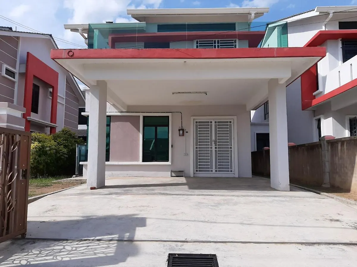 بيت للعطل 5Room Home2Stay Hayyan Muslim Pool ملقا ماليزيا